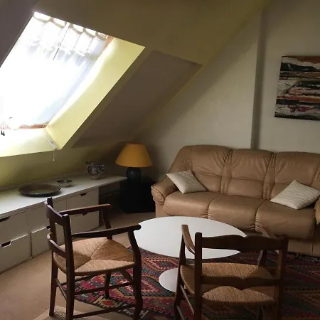 Bed and Breakfast Maison Familiale Au Coeur D'une Foret Centenaire Avec Piscine Et Proche Du Zoo De La Fleche - Fr-1-410-395 3*