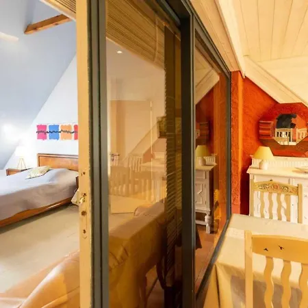 Maison Familiale Au Coeur D'une Foret Centenaire Avec Piscine Et Proche Du Zoo De La Fleche - Fr-1-410-395 Bed and Breakfast Dureil